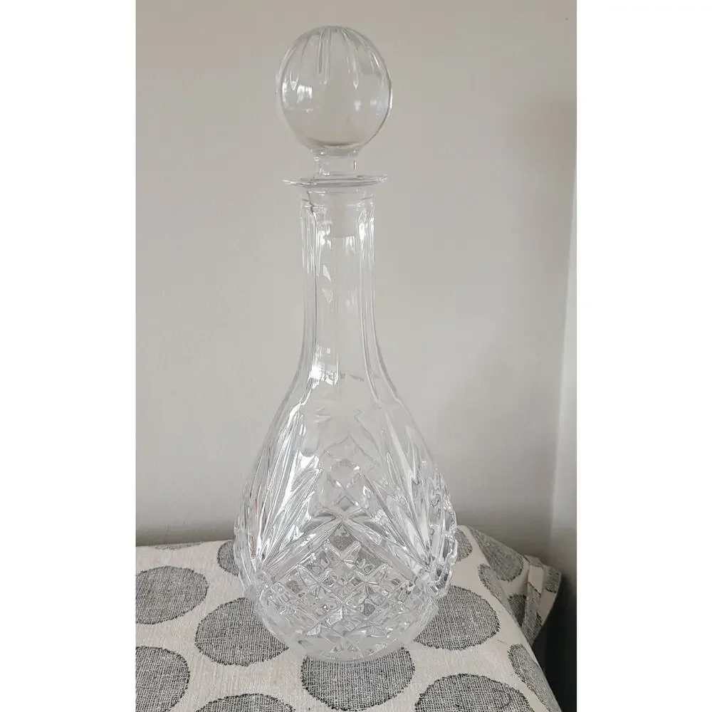 Crystal Decanter with Stopper